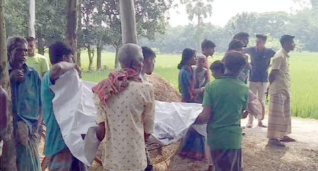 মহাদেবপুরে পুকুর থেকে যুবকের লাশ উদ্ধার