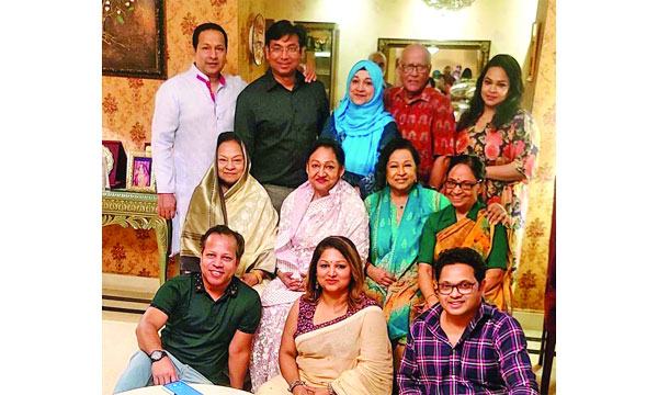 চলচ্চিত্রের তিন ঐতিহ্যবাহী পরিবারের মিলনমেলা