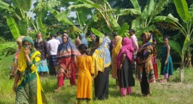 গলায় রশিসহ কিশোরের লাশ উদ্ধার