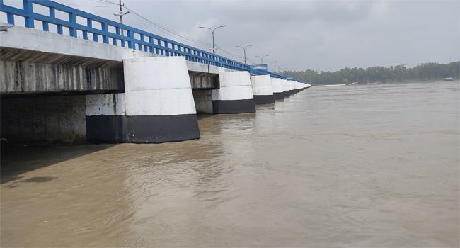 ভারতে ভাঙল তিস্তার বাঁধ, লালমনিরহাটে হতে পারে ভয়াবহ বন্যা