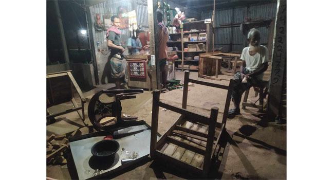 সখীপুরে প্রতিবন্ধীর দোকানে হামলা-ভাঙচুর