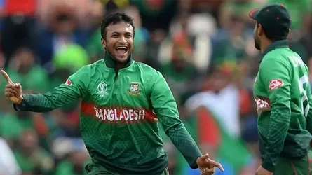 জ্যোতিষীর ভবিষ্যদ্বাণীতে শিরোপা জিতবেন সাকিব!