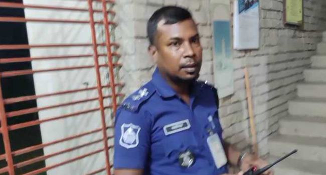 রাজবাড়ীতে কলেজছাত্রকে ইয়াবা দিয়ে ফাঁসানোর চেষ্টা!