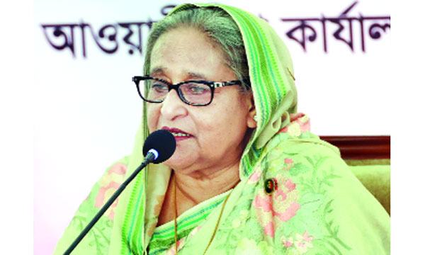 নির্বাচনের আগে ষড়যন্ত্র নিয়ে চিন্তা করবেন না : প্রধানমন্ত্রী