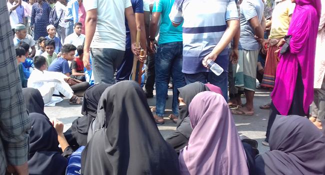 পুঠিয়ায় মাদরাসার অধ্যক্ষকে অপহরণ