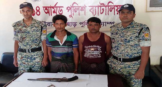 টেকনাফে অস্ত্র ও গুলিসহ ২ রোহিঙ্গা সন্ত্রাসী আটক