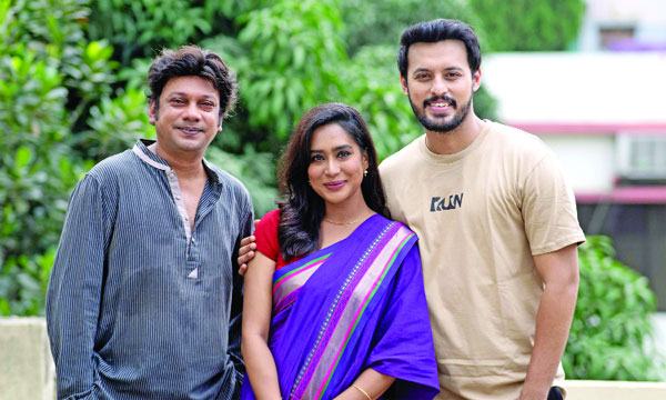 ‘ঘ্রাণ’-এ মম, ওবিদ ও ইরফান সাজ্জাদ