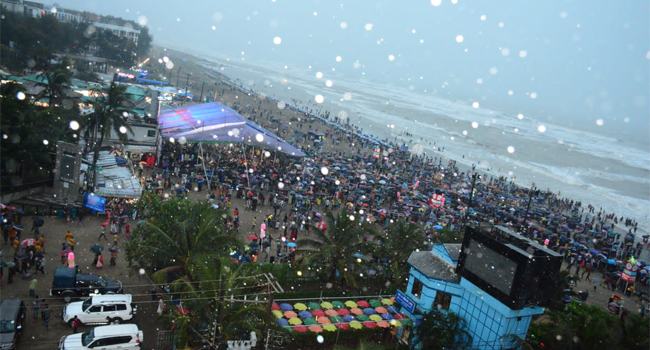 দেশের সর্ববৃহৎ বিসর্জন কক্সবাজার সৈকতে