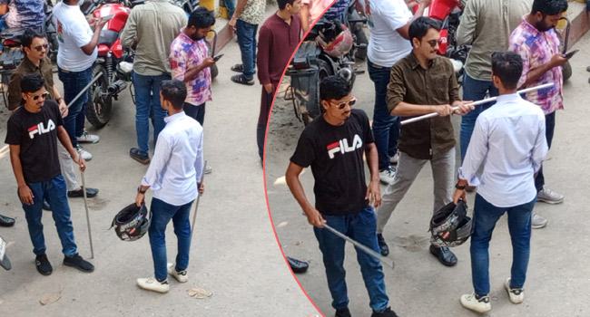 ৩ দলের সমাবেশ ঘিরে ঢাবিতে ক্ষমতাসীনদের রড-লাঠির মহড়া