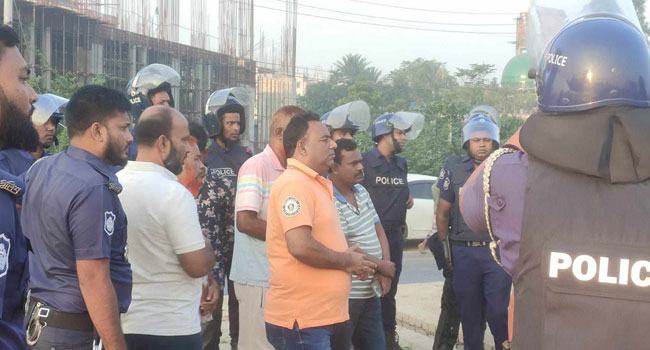 নারায়ণগঞ্জে হরতালে পিকেটিং, কাউন্সিলর ইকবালসহ আটক ৬