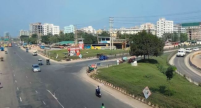 আশুলিয়ার মহাসড়কে যানচলাচল কম
