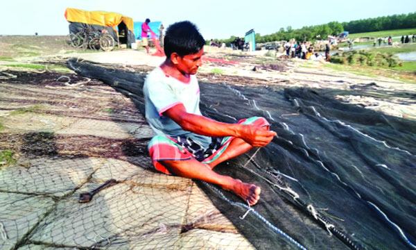 মিরসরাইয়ে এখনো সরকারি বরাদ্দ ভাগ্যে জোটেনি ১০৫৭ জেলের