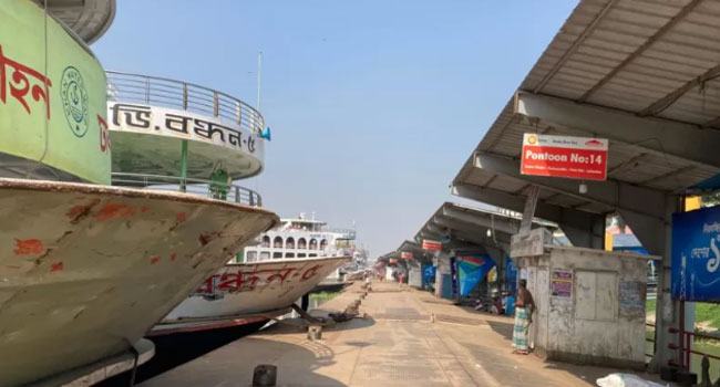 সদরঘাটে অধিকাংশই লঞ্চই নোঙর করা