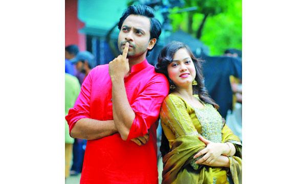 মুনমুন শাহেদকে নিয়ে নির্মিত হলো দীপকের : ‘তোমার আমার বিয়ে’