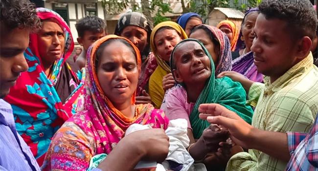 মালেশিয়ায় মাটিচাপায় নিহত ২ প্রবাসীর বাড়িতে চলছে শোকের মাতম