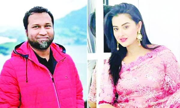 বুবলী-তাপসের প্রেমের খবরে তোলপাড়