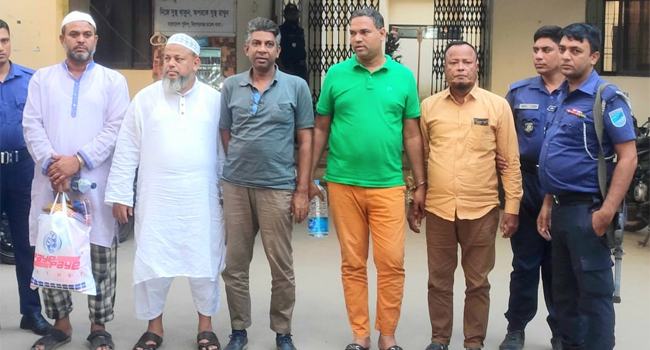 কিশোরগঞ্জে হরতাল ডাকায় বিএনপির ৫ নেতা গ্রেফতার