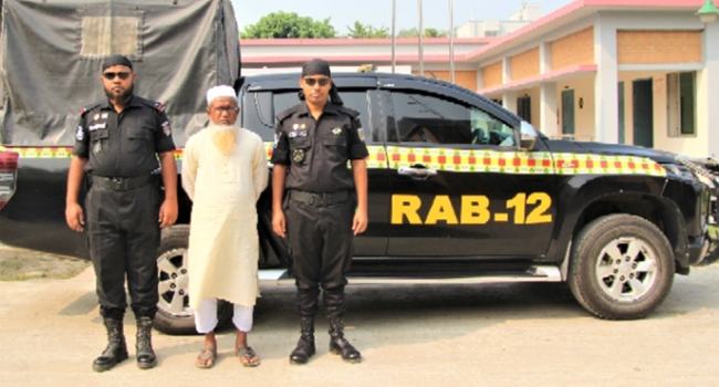 রায়গঞ্জে র‌্যাবের অভিযানে উপজেলা বিএনপি সভাপতি গ্রেফতার
