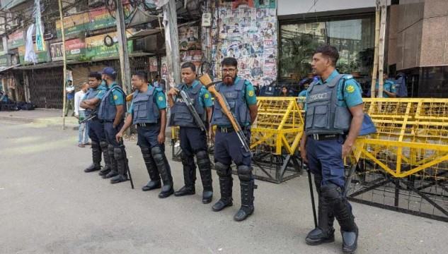 বিএনপি অফিস ৯ দিন ধরে তালাবদ্ধ, যুক্ত হয়েছে কাঁটাতারের ব্যারিকেড