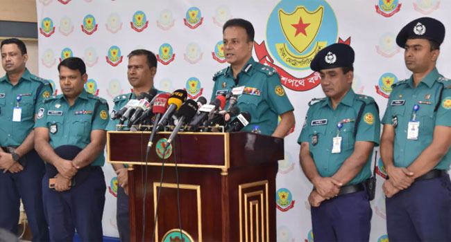 রাজনৈতিক কর্মসূচির নামে নাশকতার বিরুদ্ধে আইনি ব্যবস্থা নেয়ার হুঁশিয়ারি ডিএমপির