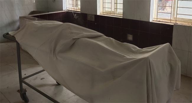 মহাদেবপুরে প্রতিবেশীর ছুরিকাঘাতে একজন নিহত