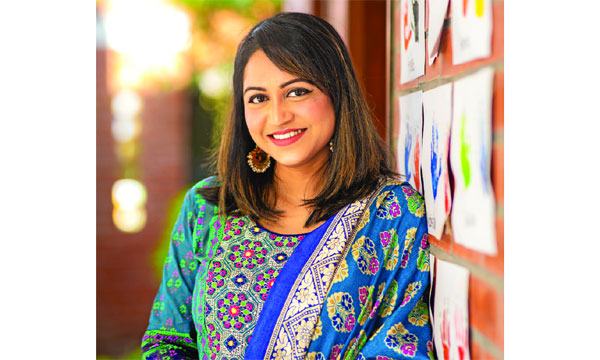 গান নিয়ে স্বপ্ন পূরণে উড়ে এলেন আমেরিকা থেকে