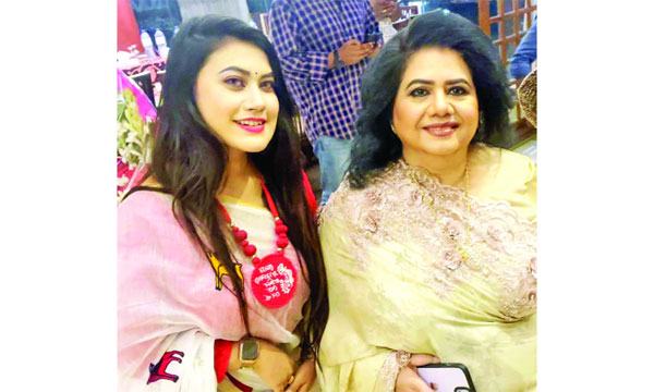 জীবনের অবিস্মরণীয় মুহূর্তের মুখোমুখি শ্রাবণী সায়ন্তনী
