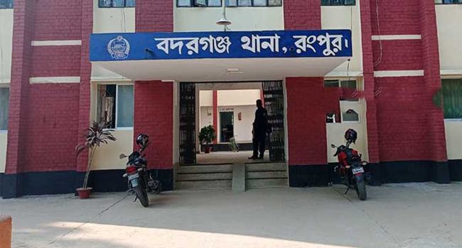 বদরগঞ্জ থানায় ১২ দিনে ৩ ওসি বদলি নিয়ে তোলপাড়