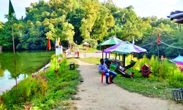 পর্যটকশূন্য মিরসরাইয়ের বাওয়াছড়া