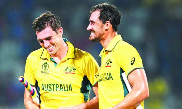বোলার কামিন্সের দুই স্মরণীয় ইনিংস