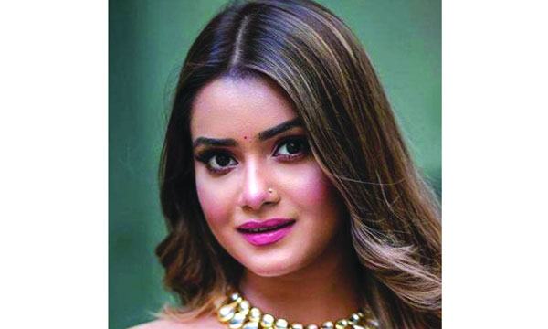 ক্ষমা চাইলেন তানজিন তিশা