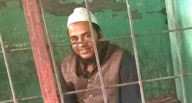 সিংগাইরে মাহফিল নিয়ে আ’লীগের দ্বন্দ্বে মাদরাসার মুহতামিম আটক