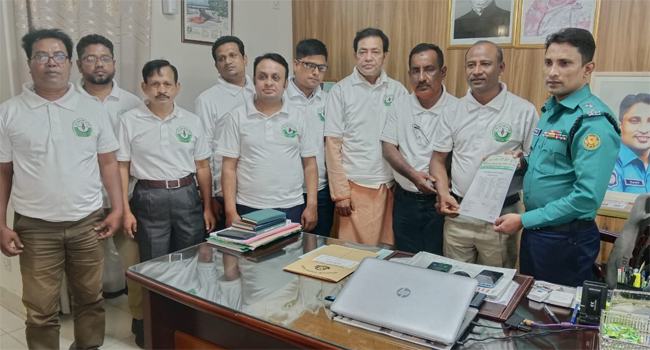 ওয়ারী জোনের উপ-পুলিশ কমিশনারের সাথে ঢাকা দক্ষিণ সিটি প্রেসক্লাবের সাংবাদিকদের মত বিনিময়