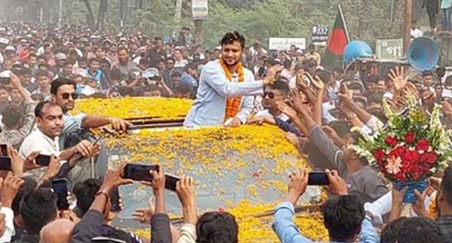আগামীতে নির্বাচনী আচরণবিধি মেনে চলব : সাকিব