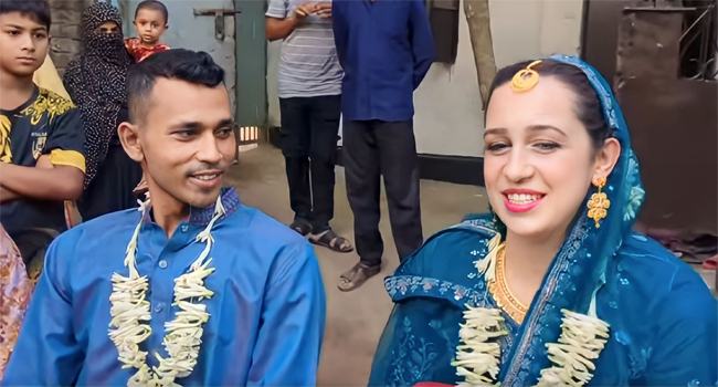 ভালোবাসার পূর্ণতা দিতে বাংলাদেশের আশুলিয়ায় সাইপ্রাসের তরুণী