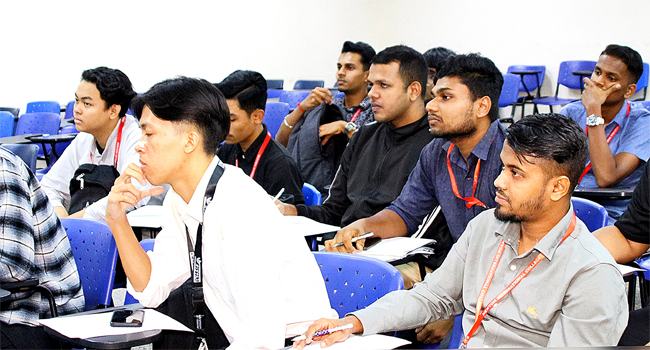 বাংলাদেশী শিক্ষার্থীদের আকর্ষণীয় সুবিধা দিচ্ছে মালয়েশিয়ার শিক্ষা প্রতিষ্ঠান