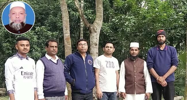 পিরোজপুরে অসুস্থ প্রতিনিধিকে দেখতে নয়া দিগন্তের উপজেলা সংবাদদাতারা
