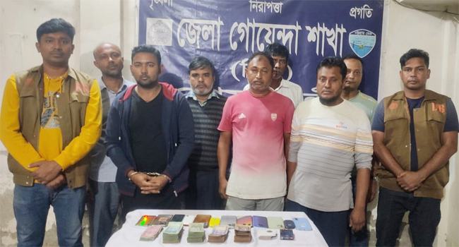 নোয়াখালীতে ৭ জুয়াড়ি গ্রেফতার