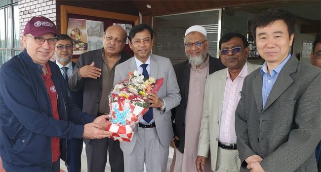 ব্রি পরিদর্শণ করলেন এফএও প্রতিনিধি দল