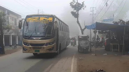 কুড়িগ্রামে কুয়াশা কিছুটা কমলেও নিম্নগামী হচ্ছে তাপমাত্রা