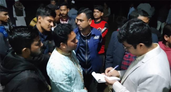 নৌকার গণজমায়েত করায় উপজেলা ছাত্রলীগ সেক্রেটারিকে ৫ হাজার টাকা জরিমানা