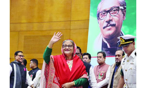 আগুন সন্ত্রাসীদের প্রতিহত করার আহ্বান প্রধানমন্ত্রীর