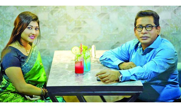 মোশাররফ করিমের সাথে তমা...