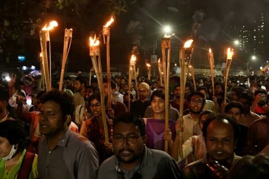 মিছিলে মশাল ব্যবহারে নিষেধাজ্ঞা