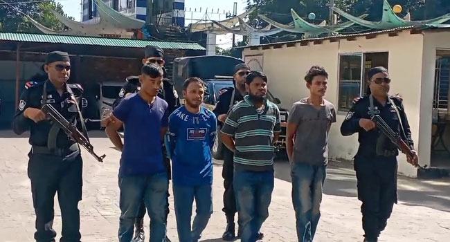 মিয়ানমারে ৫০০ রোহিঙ্গা নিয়ে ট্রেনিং দিচ্ছে আরসা : র‌্যাব