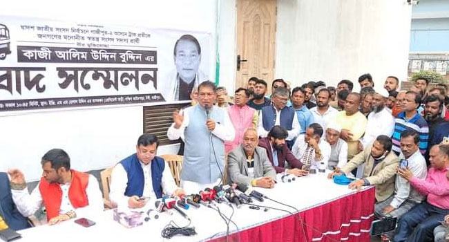 সংবাদ সম্মেলনে ভোটের নিরাপত্তা চাইলেন গাজীপুর-২ আসনের স্বতন্ত্র প্রার্থী বুদ্দিন