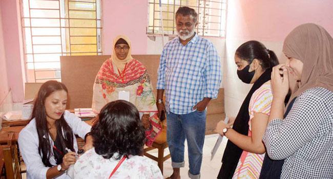 নারীর জন্য যে টিকাগুলো অপরিহার্য্য
