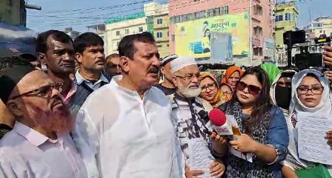 যানবাহনে নিজেরাই আগুন দিয়ে বিএনপির ওপর দোষ চাপাচ্ছে সরকার : মিনু