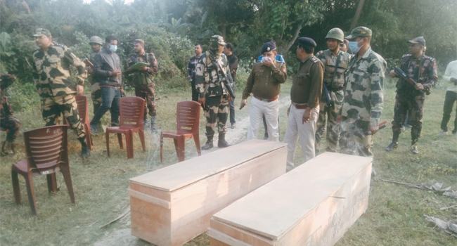 দর্শনা সীমান্তে বিএসএফের গুলিতে নিহত ২ যুবকের লাশ ১৬ দিন পর ফেরত