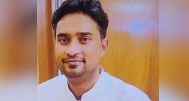 সাভারে মোটরসাইকেলের নিয়ন্ত্রণ হারিয়ে ব্যবসায়ী নিহত